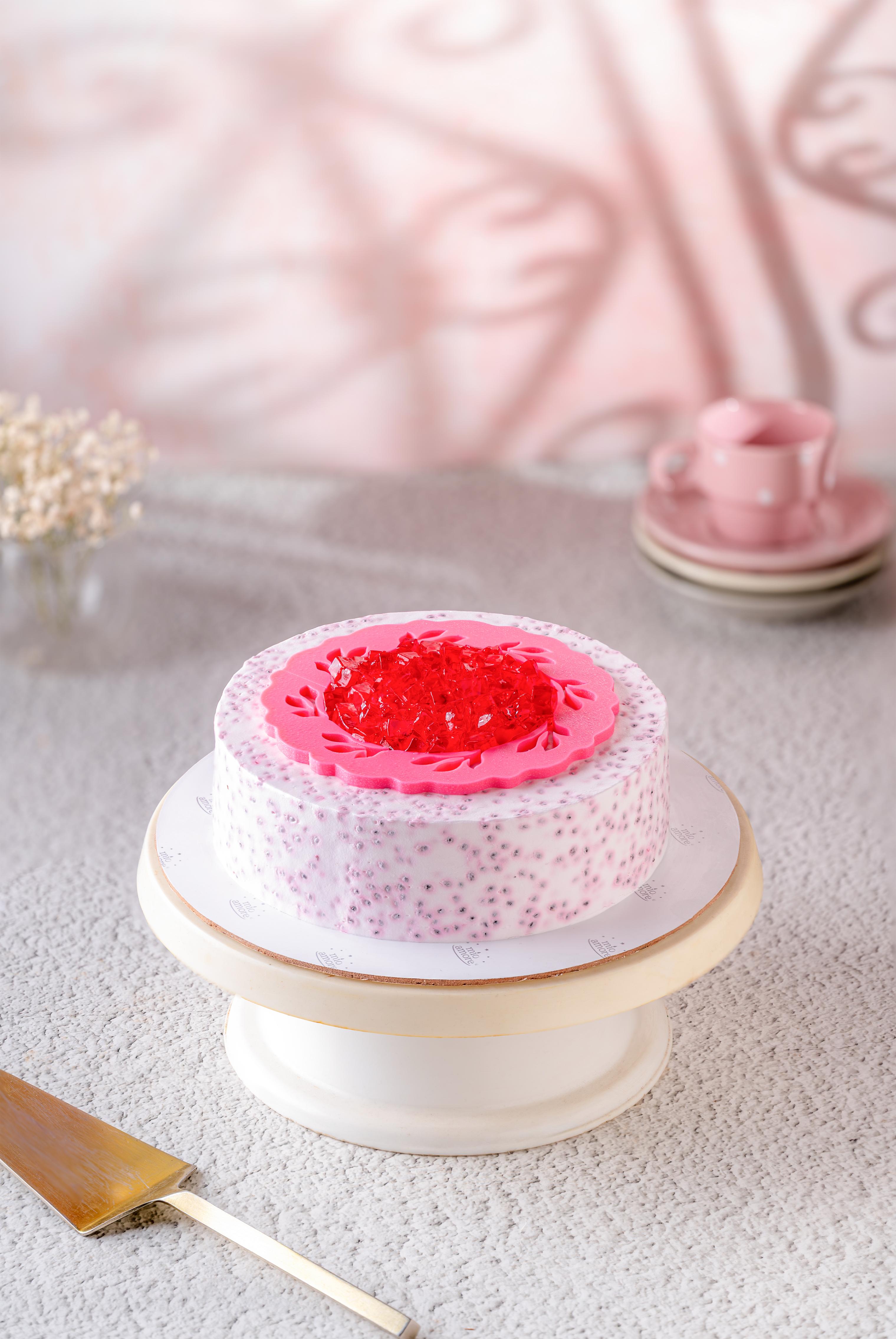 Falooda-inspired cake
